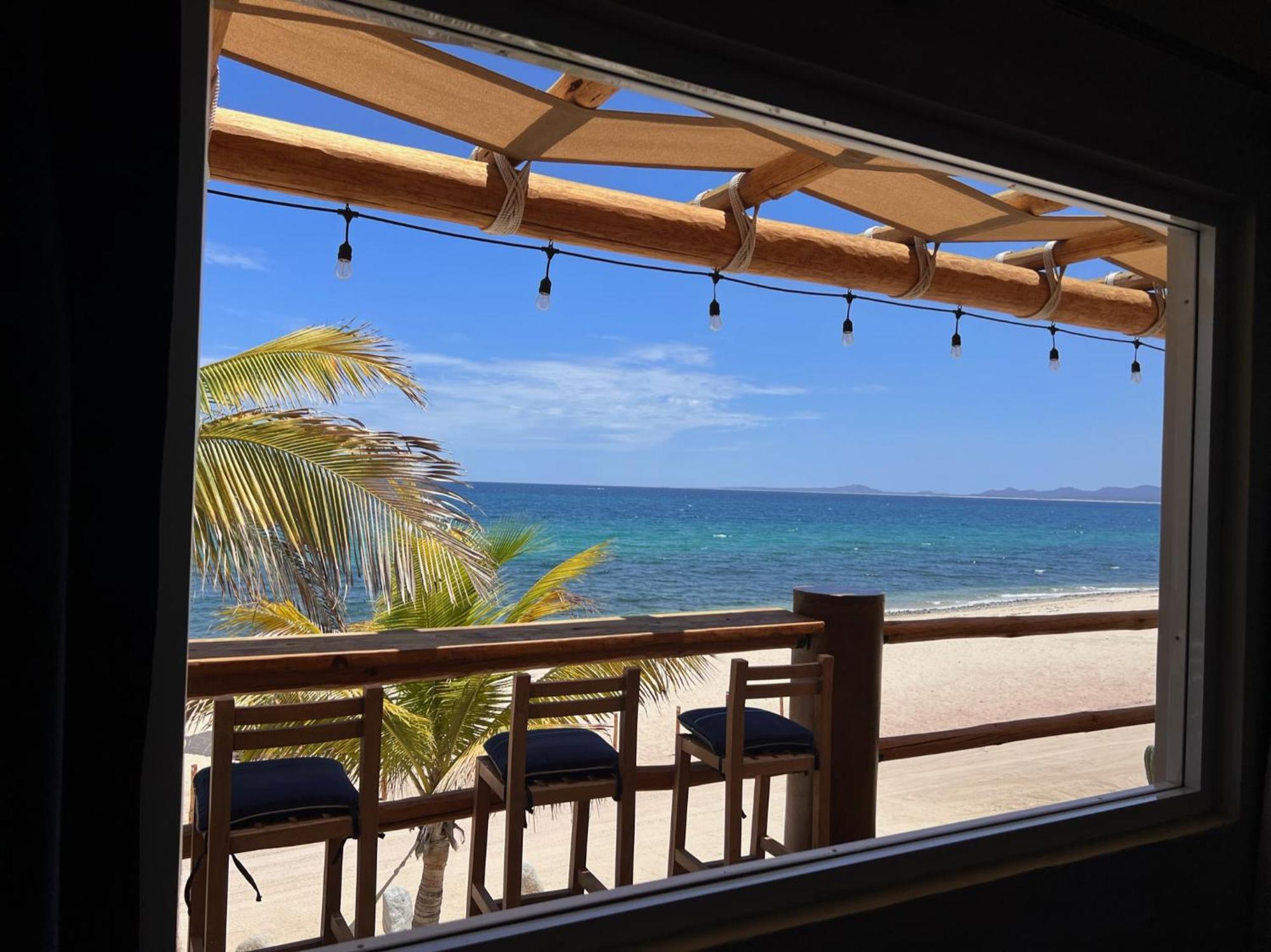 Beach Front Lofts, La Ventana Bagian luar foto