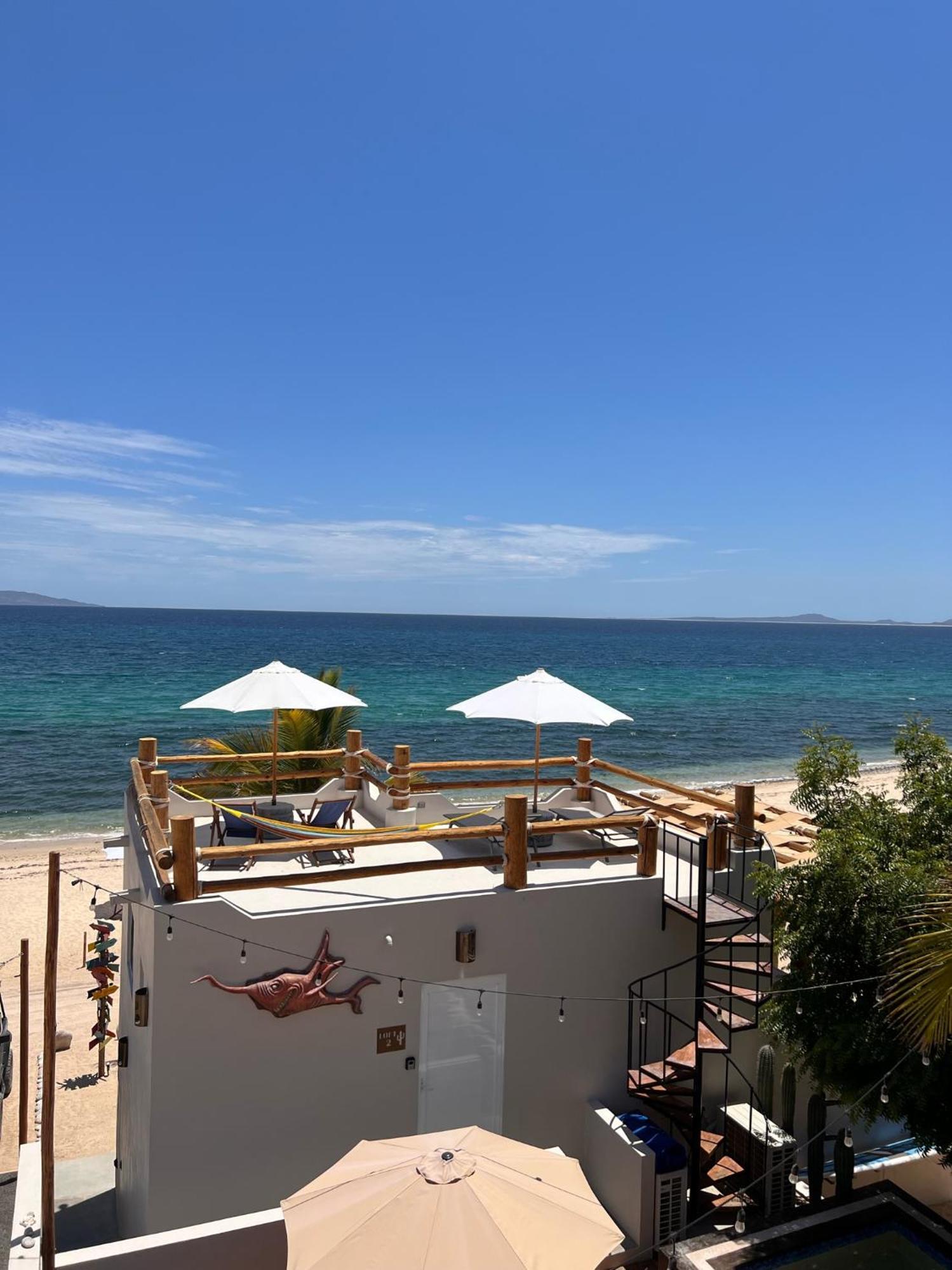 Beach Front Lofts, La Ventana Bagian luar foto