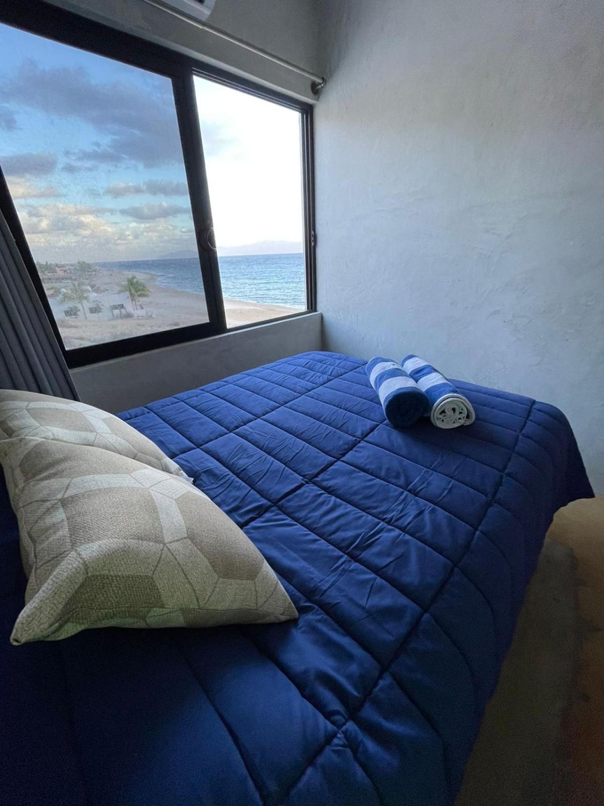 Beach Front Lofts, La Ventana Bagian luar foto