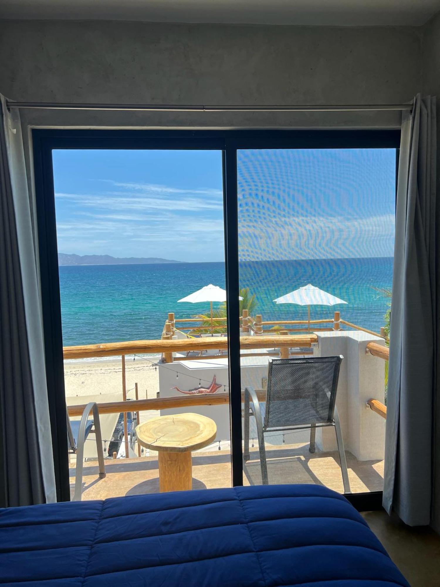 Beach Front Lofts, La Ventana Bagian luar foto